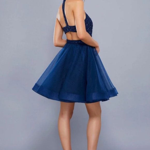 PROM / HOCO / Formal Dress • Navy • Halter / Beaded • Mini Fit & Flare • Medium - Picture 5 of 13